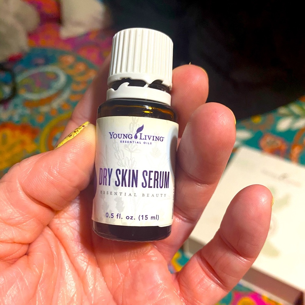 Young Living Dry Skin Serum